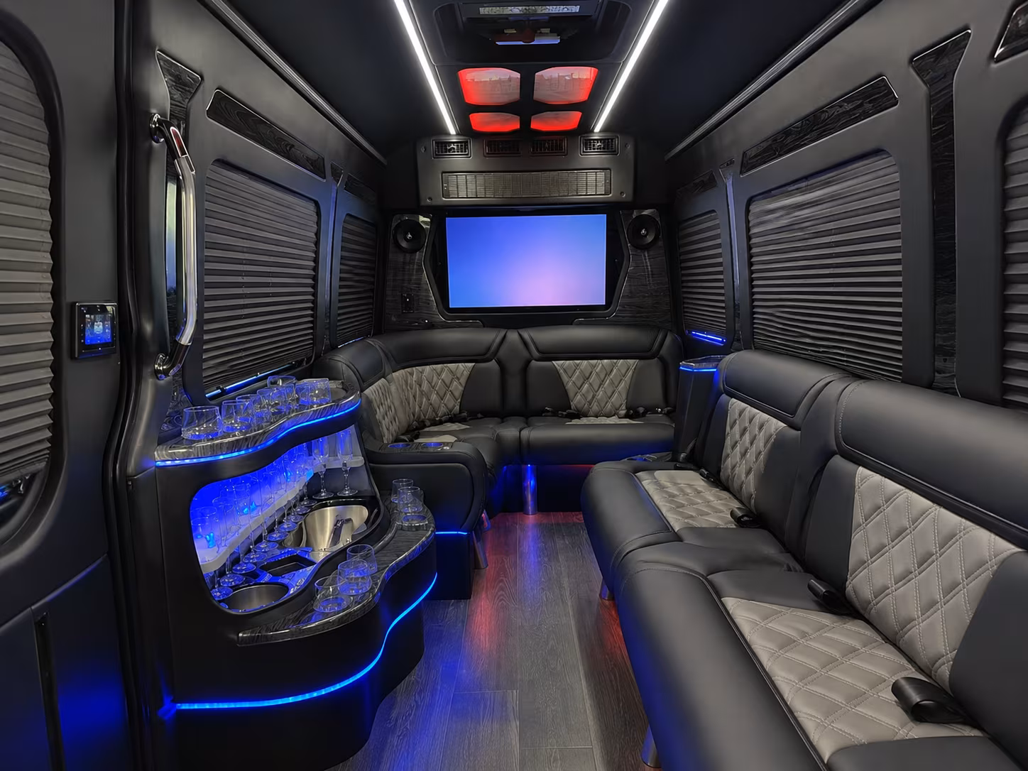 corporate event buses to the renton pavilion and nearby venues